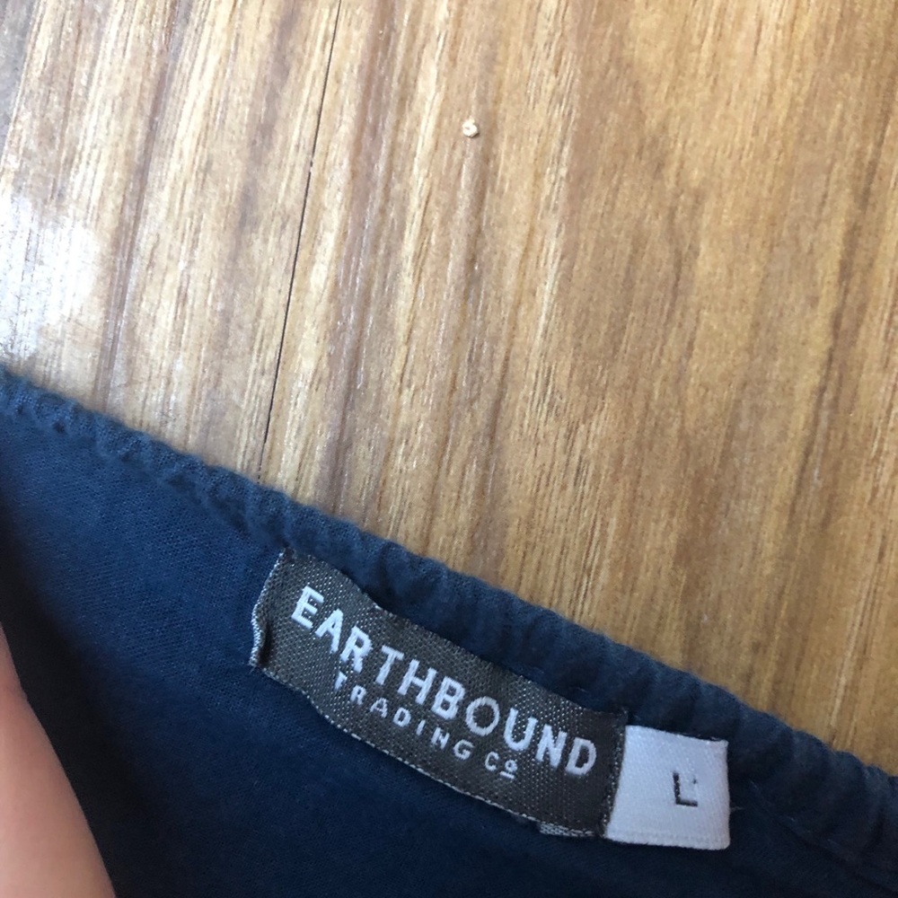 Earthbound Tank - Picture 2 of 2